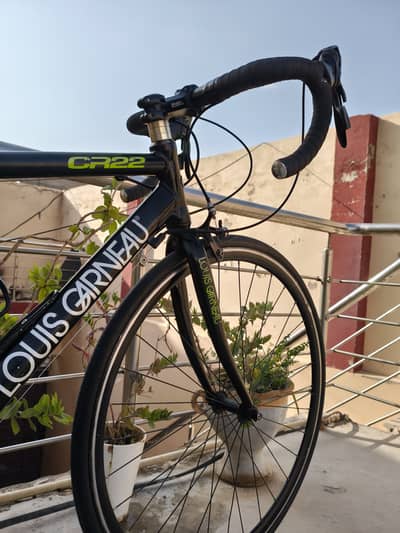 Road bike. . . LOUIS GARNEAU, contact only WhatsApp