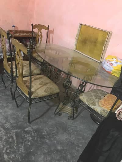 dining table
