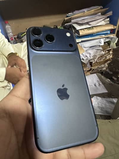 i phone 17 pro max  99 health jv