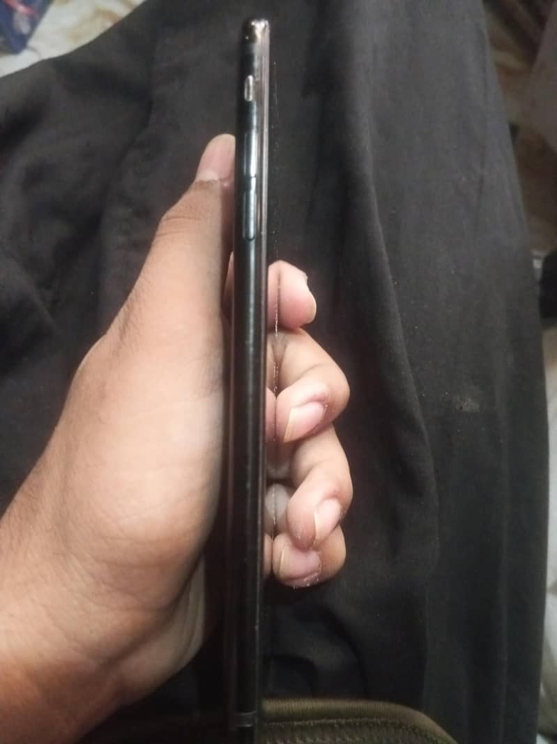 Apple iPhone 7 Plus 3