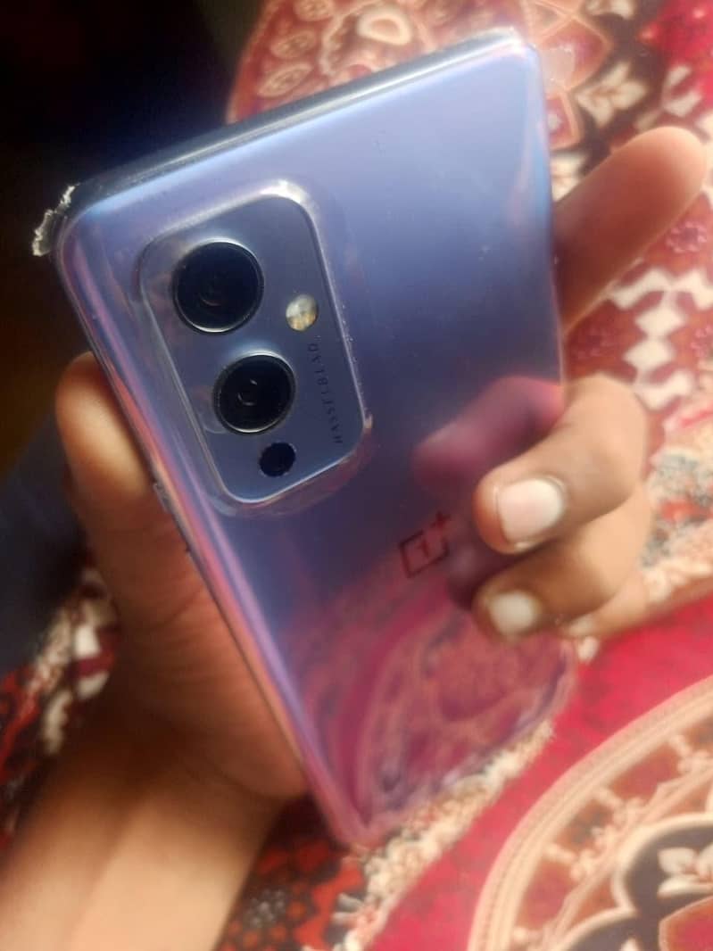 One Plus 9 5g 2