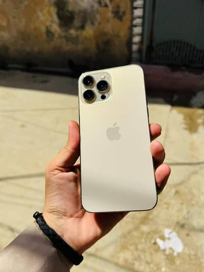 IPHONE 13 PRO MAX JV 256GB Mint Condition. Waterpack Phone