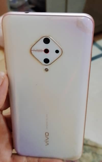 Vivo Y51