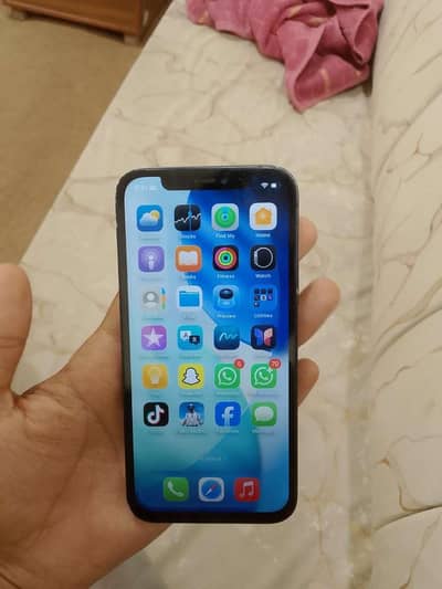 Apple iPhone 12 factory unlocked 64 gb with box rate final almost