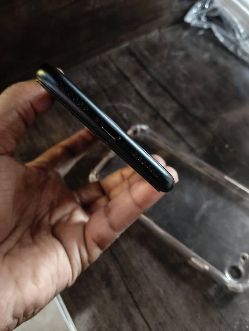 Apple iPhone SE 2