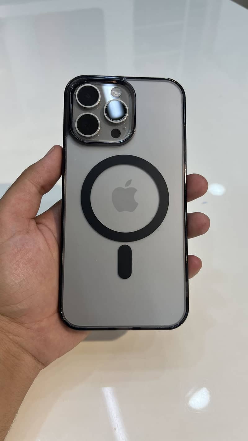 iPhone 15 Pro Max 0