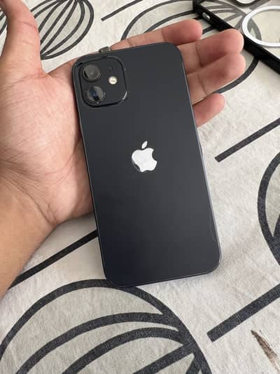 Apple iPhone 12