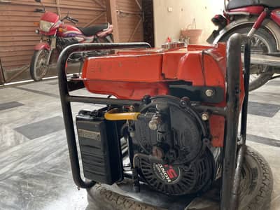 Genuine Honda 2.5 kv generator for sale