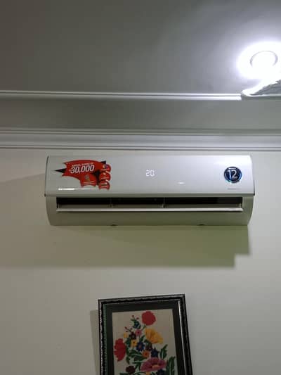 Dawlance DC inverter 1 ton heat and cool