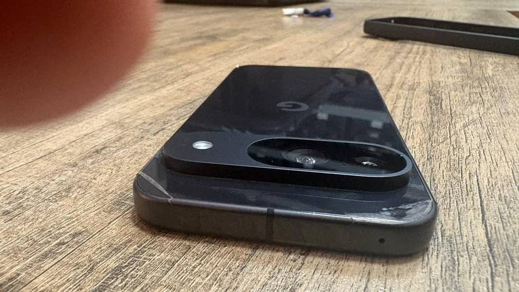 Google Pixel 9 3