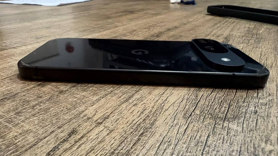 Google Pixel 9 5