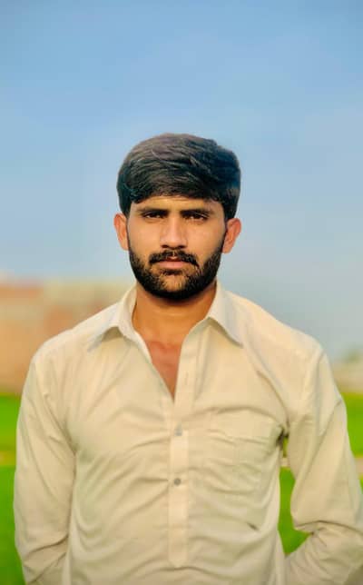 mujy driving ki job chahya
