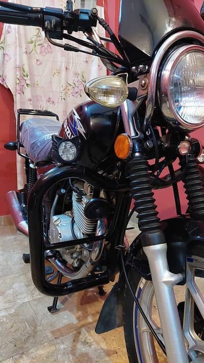 Suzuki GS 150 cc 2022 model only WhatsApp 03=29=74=54=7=72
