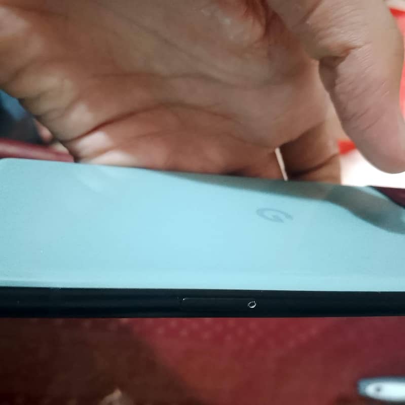 Google Pixel 6a 4