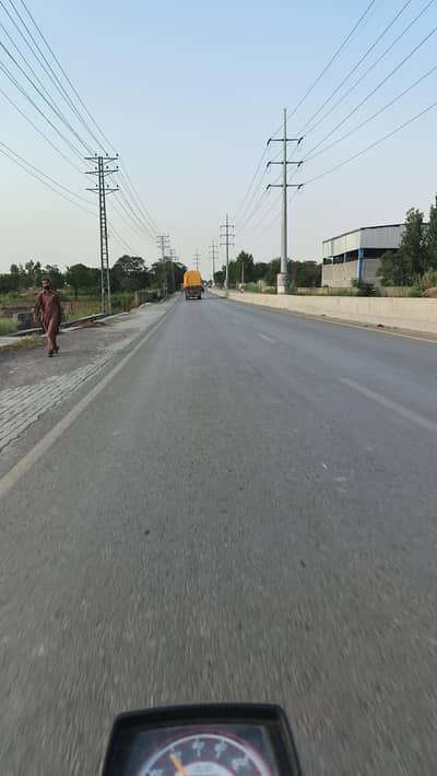 model ha  Rawalpindi number ha engine bilkl ok ha