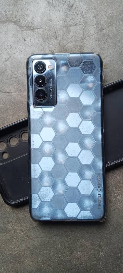 Tecno Camon 18P