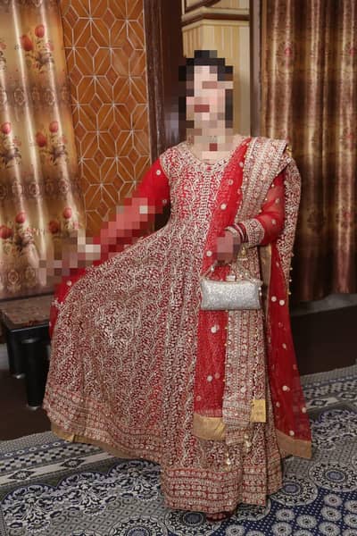  Urgent Sale – Beautiful Red Bridal Dress (Used Once)