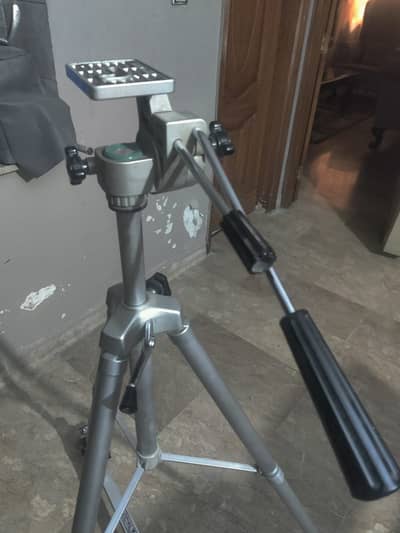 professional Video Camera stand with trolly | Tripod camera stand