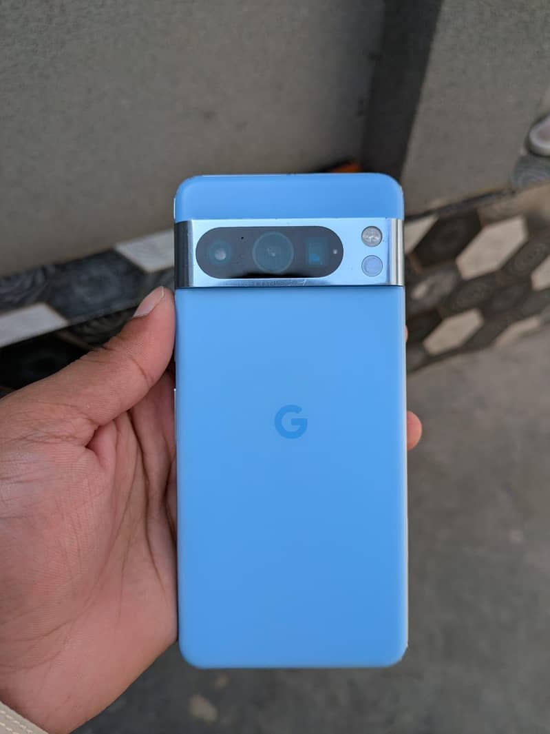 Google Pixel 8 Pro 0