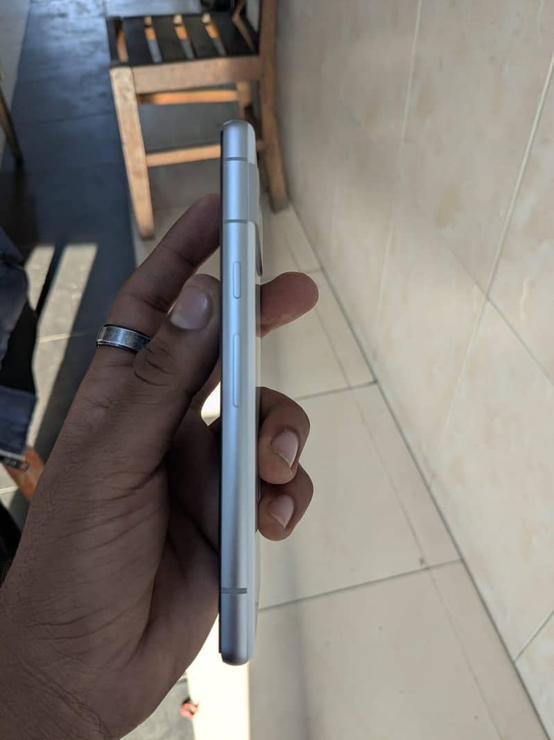Google Pixel 7a 1