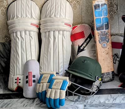 second hand kit for sale good condition
