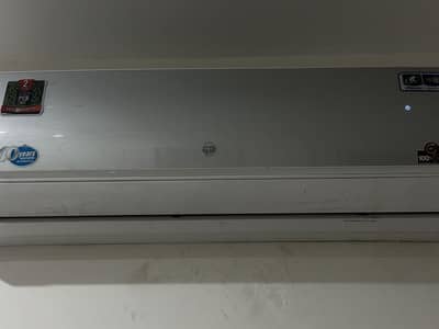Pel 1.5 ton Dc inverter heat and cool totally genuine good condition