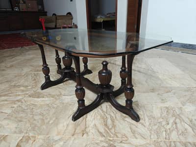 Coffee Table - Excellent Condition