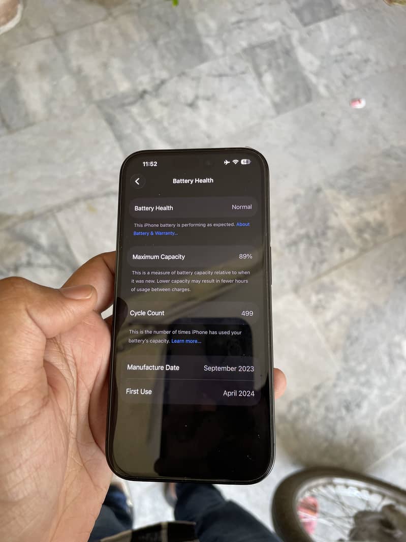 Apple iPhone 15 Pro 2