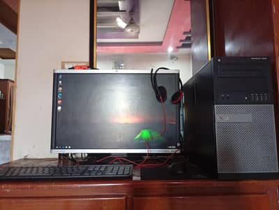 complete computer set for work and games urgent sale