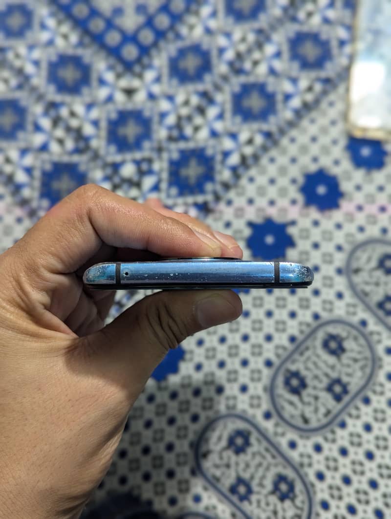 One Plus 7T 4