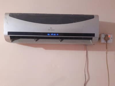 1 ton non inverter Ac For sale Lodhran