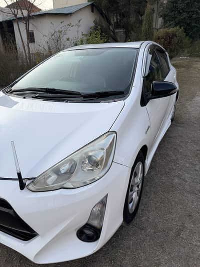 Toyota Aqua 2016
