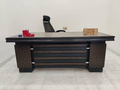 Office table executive