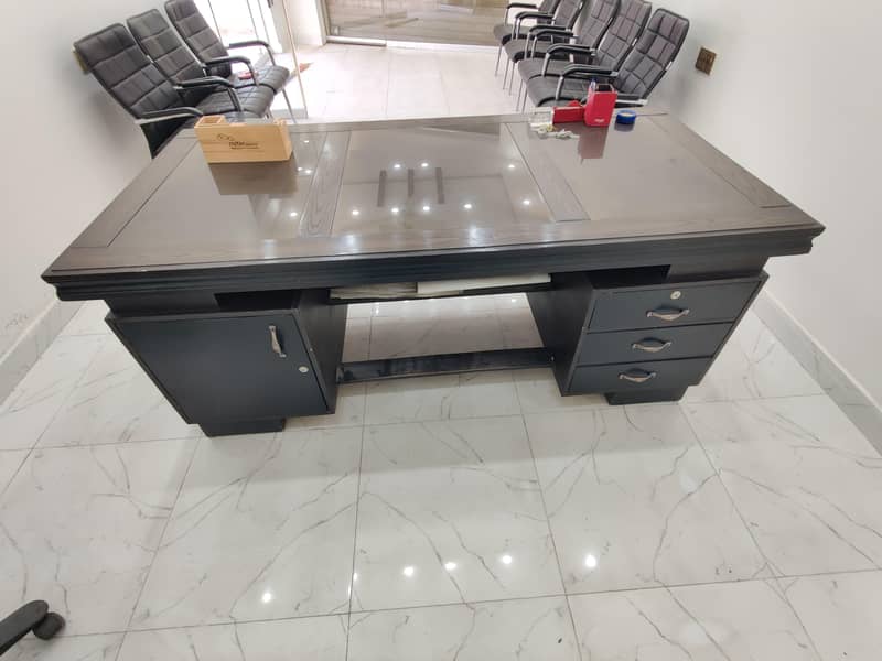 Office table executive 1