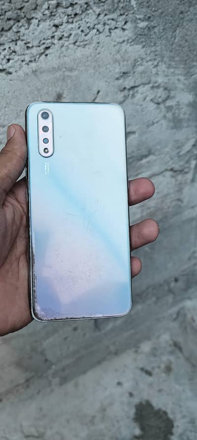 Vivo S1