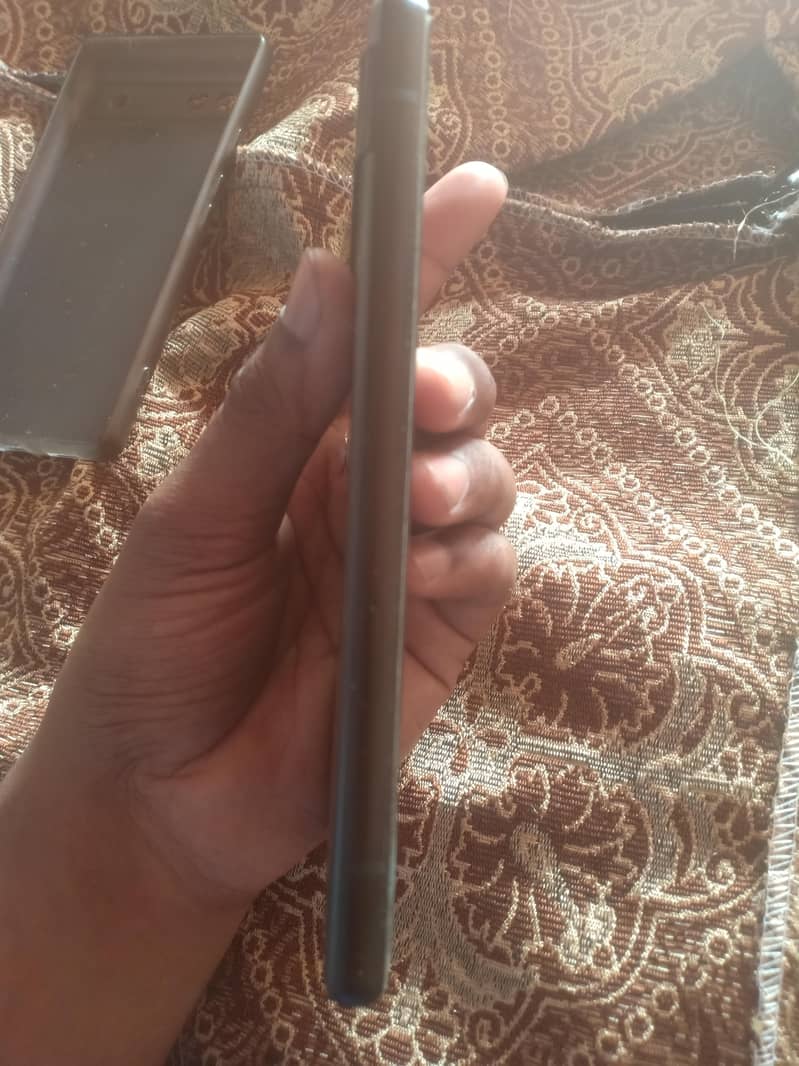 Google Pixel 6a 1