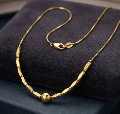 Elegant Gold-Plated Box Chain