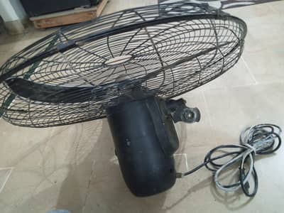 Bracket Pak Fan full size good condition 10/09