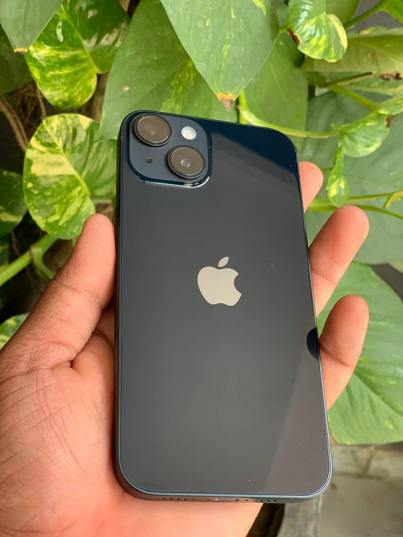 Apple iPhone 14 4
