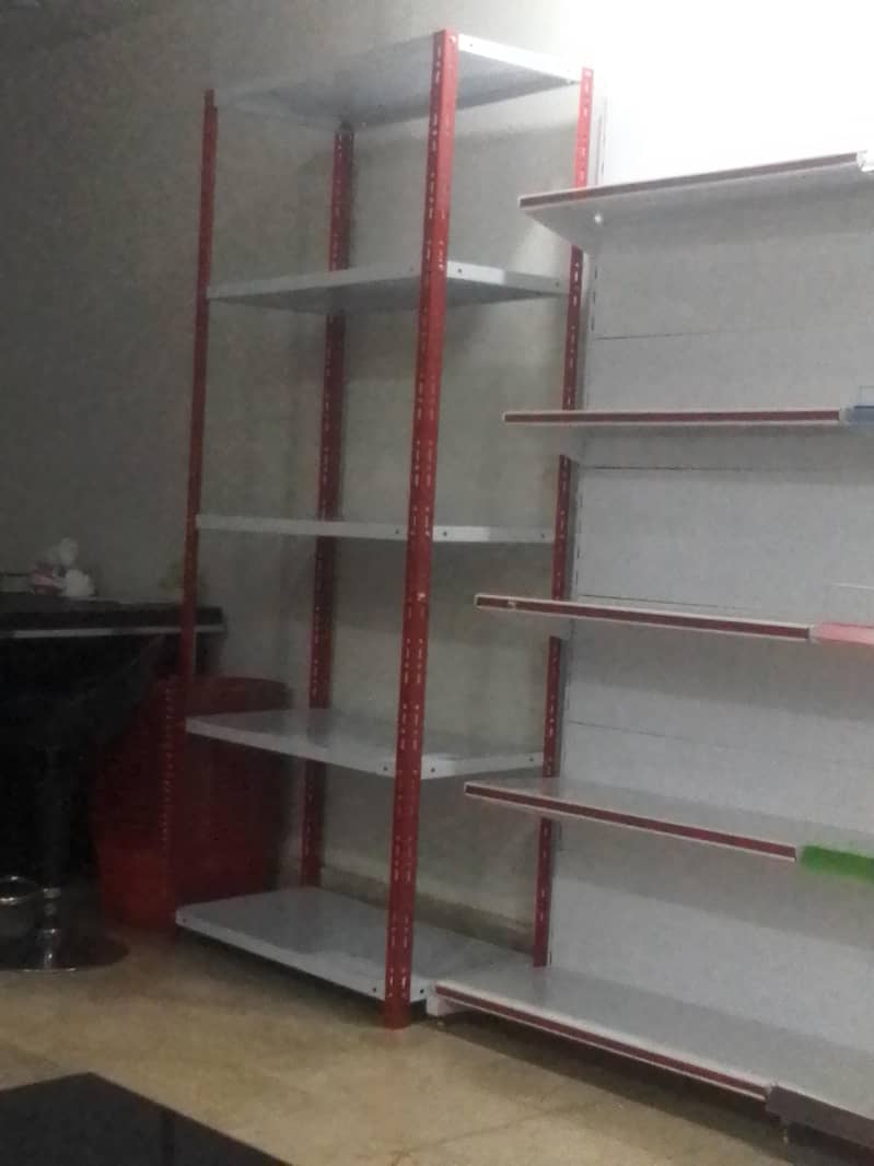 store rack 0