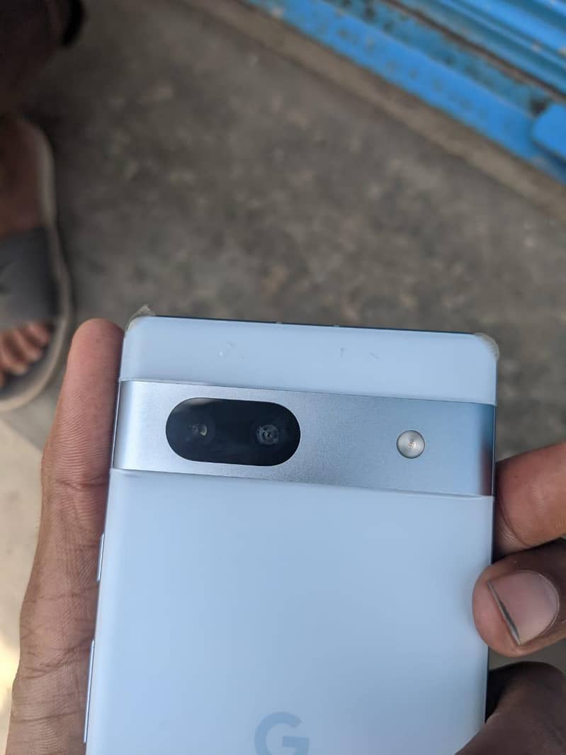 Google Pixel 7a 4