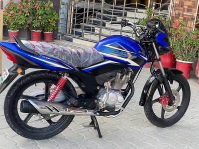 honda 125cc CBF
