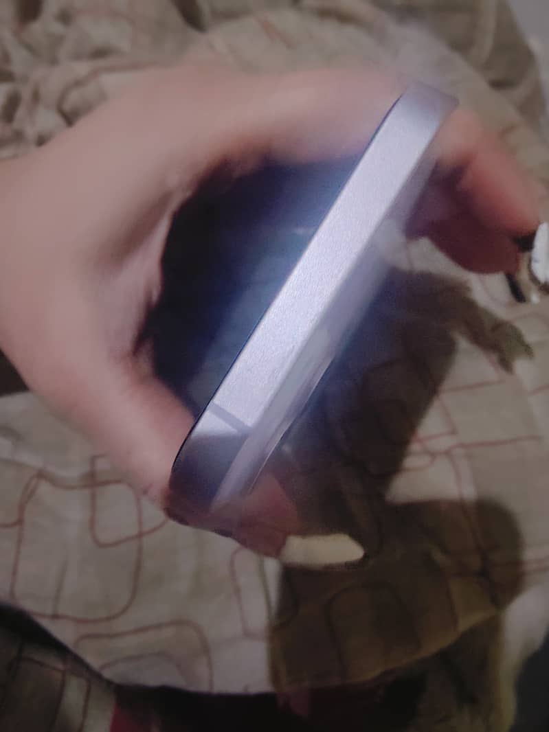 iPhone 14 Plus 1