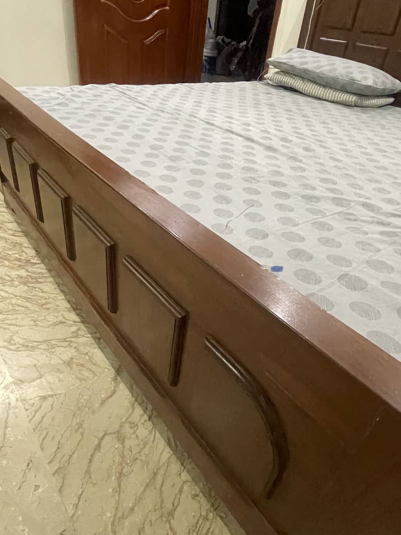 Excellent condition 4