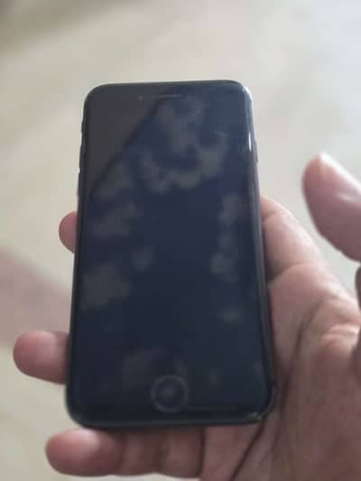 Apple iPhone 8