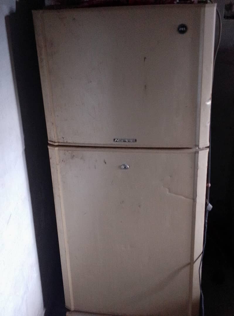 Fridge 0