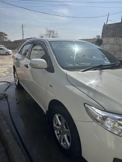 Toyota Corolla GLI 2011