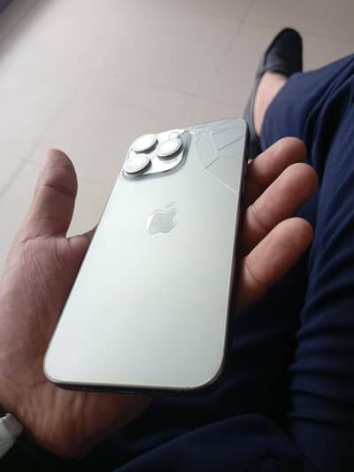 Apple iPhone 15 Pro Max