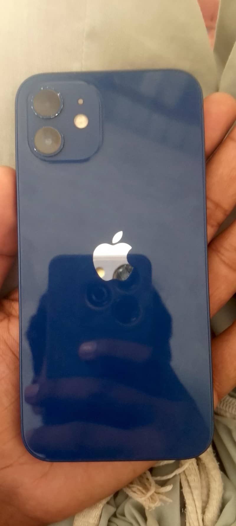 Apple iPhone 12 2