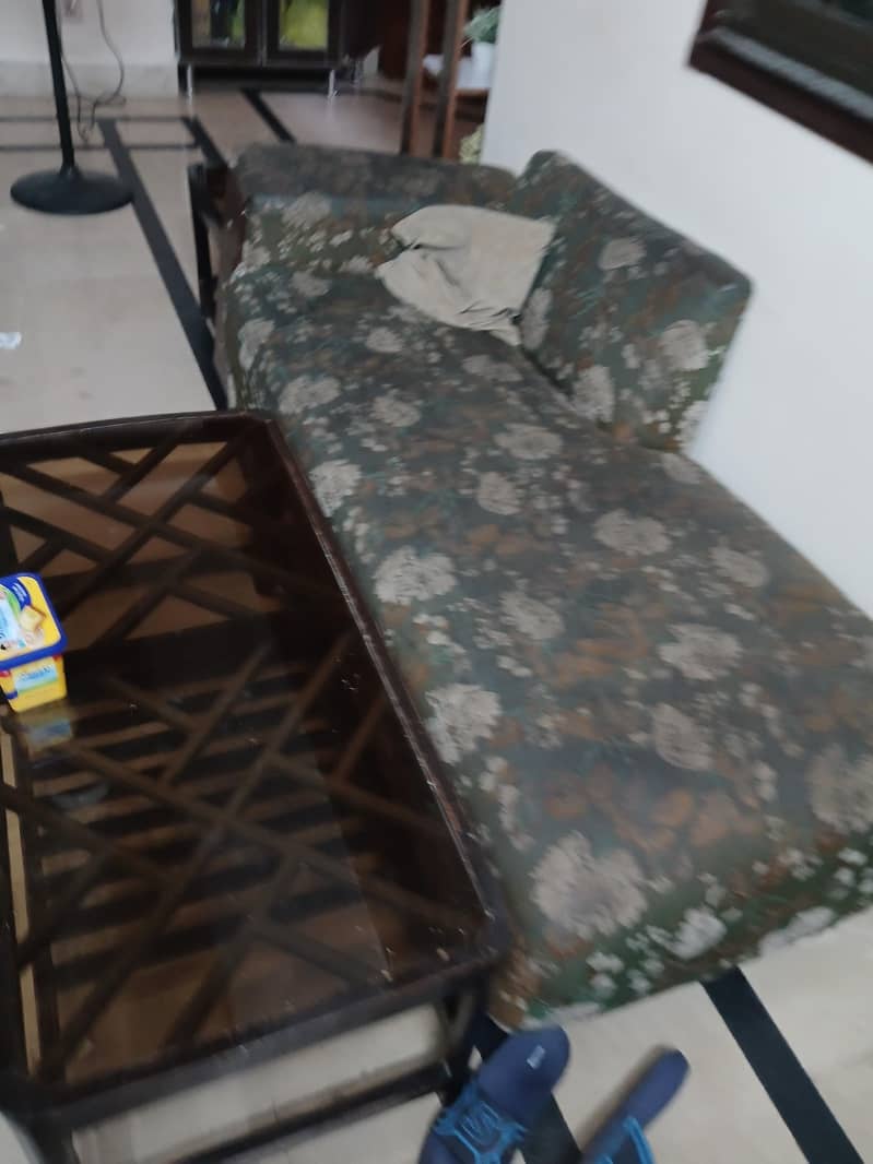 sofa cumin bed. 1
